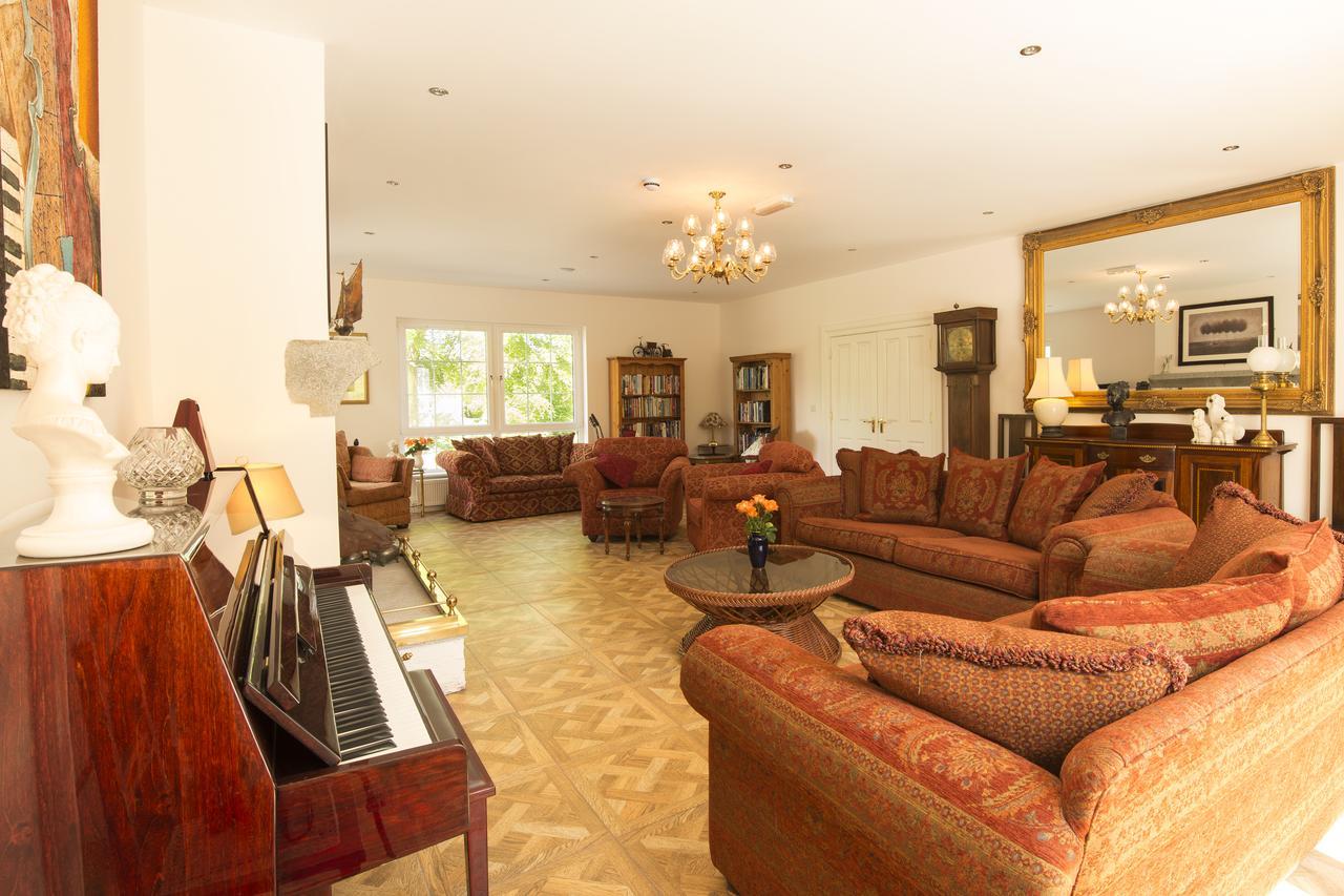 Mill Lodge B&B Банбридж Екстериор снимка